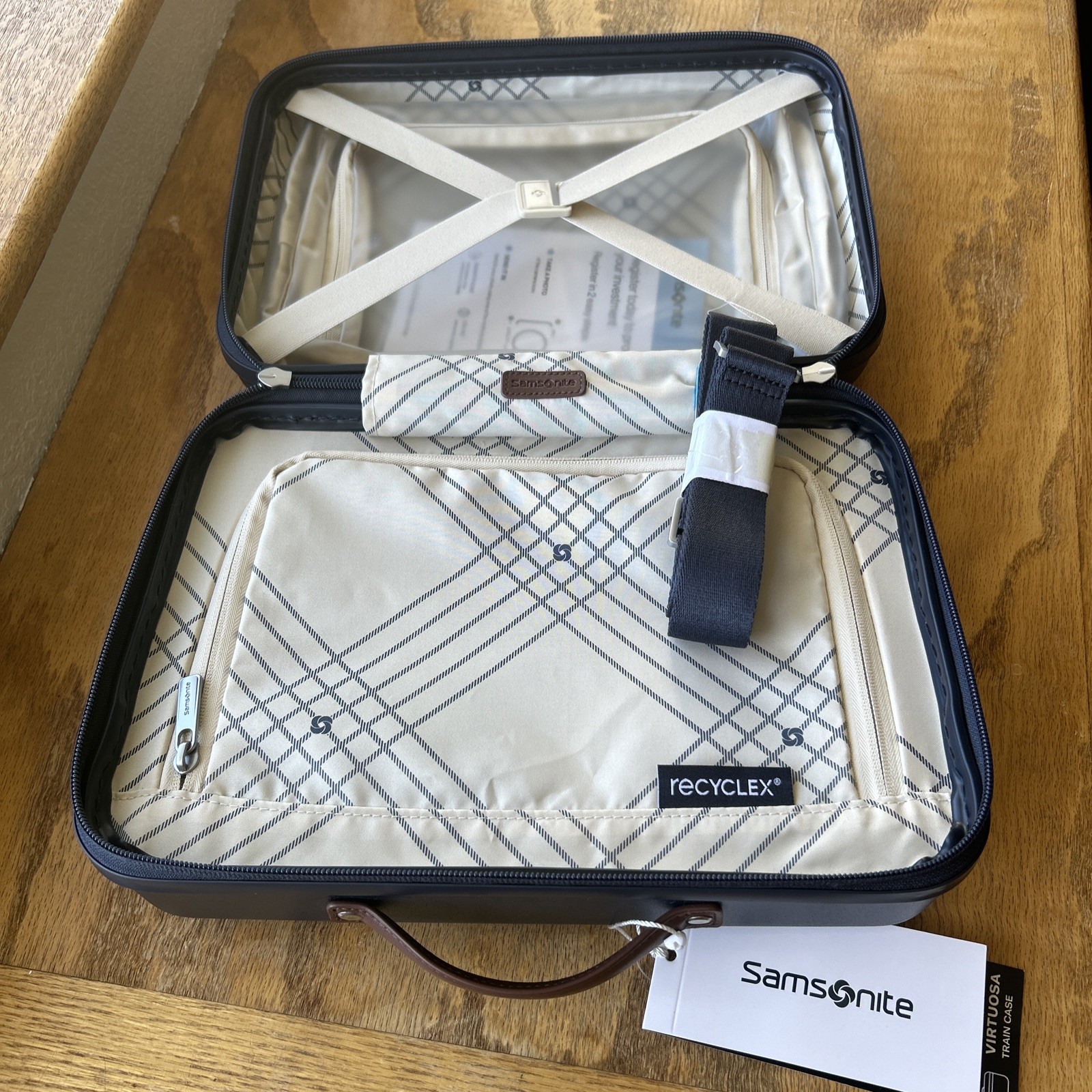 Samsonite Virtuosa Hardside Train Case Crossbody Travel Strap Makeup Sling Bag