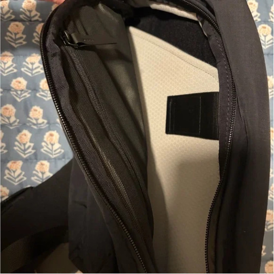 ALPAKA Metro Crossbody (LEFT Shoulder) – Axoflux | NWT