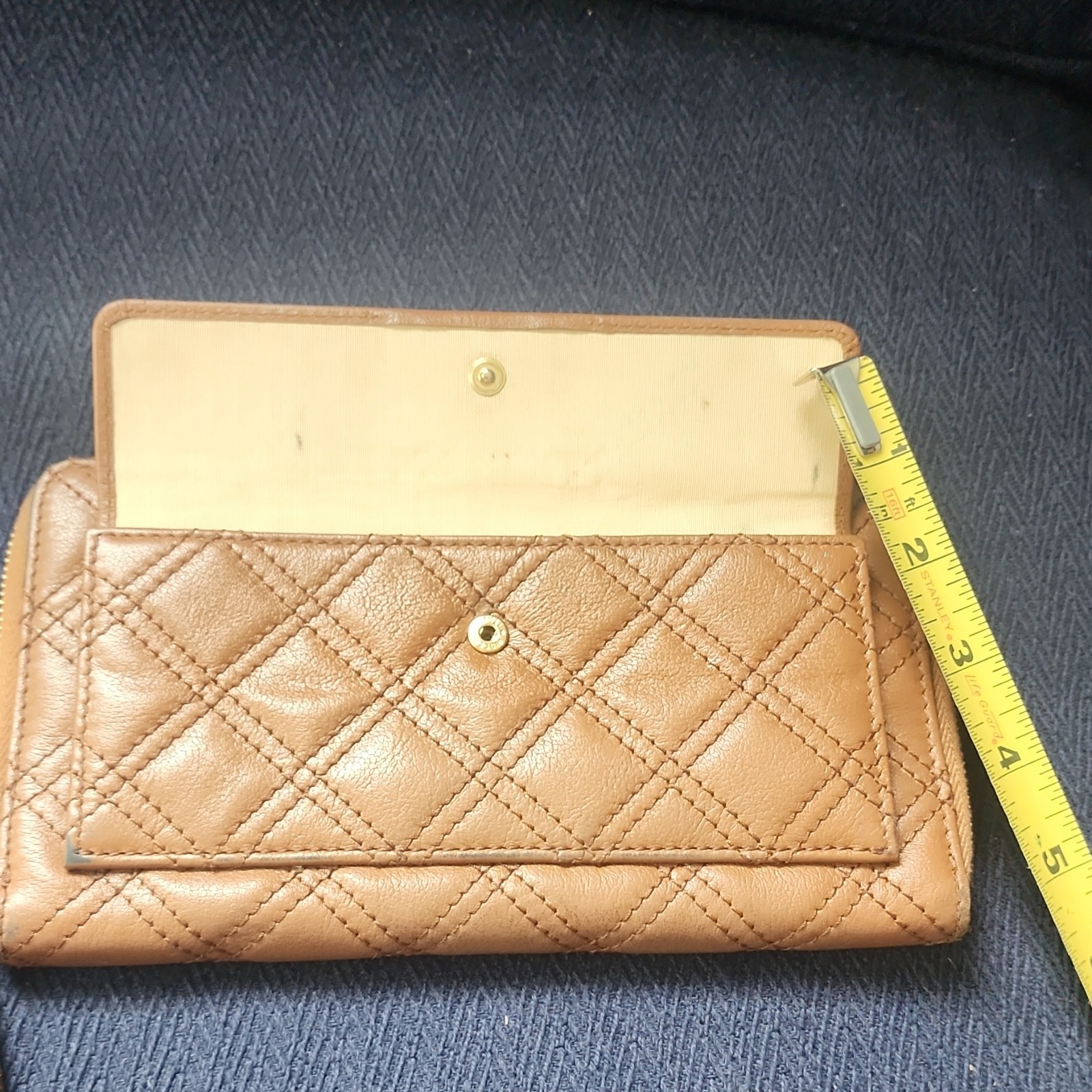 Marc Jacobs Brown Leather Wallet Zip Closure Credit Card Slots ITALY